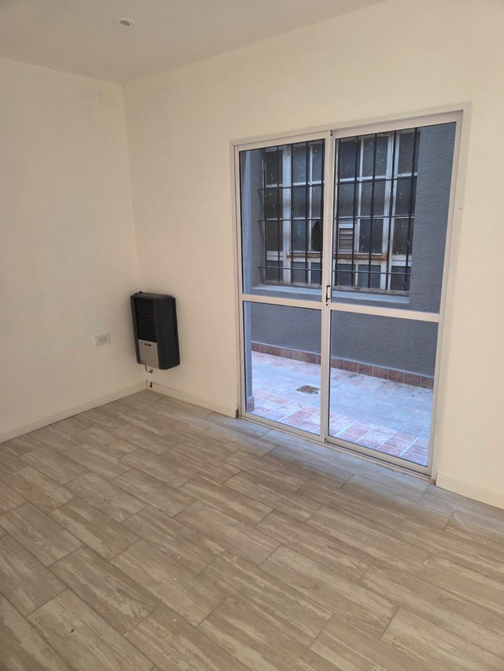 PH 2 ambientes en venta al Contrafrente