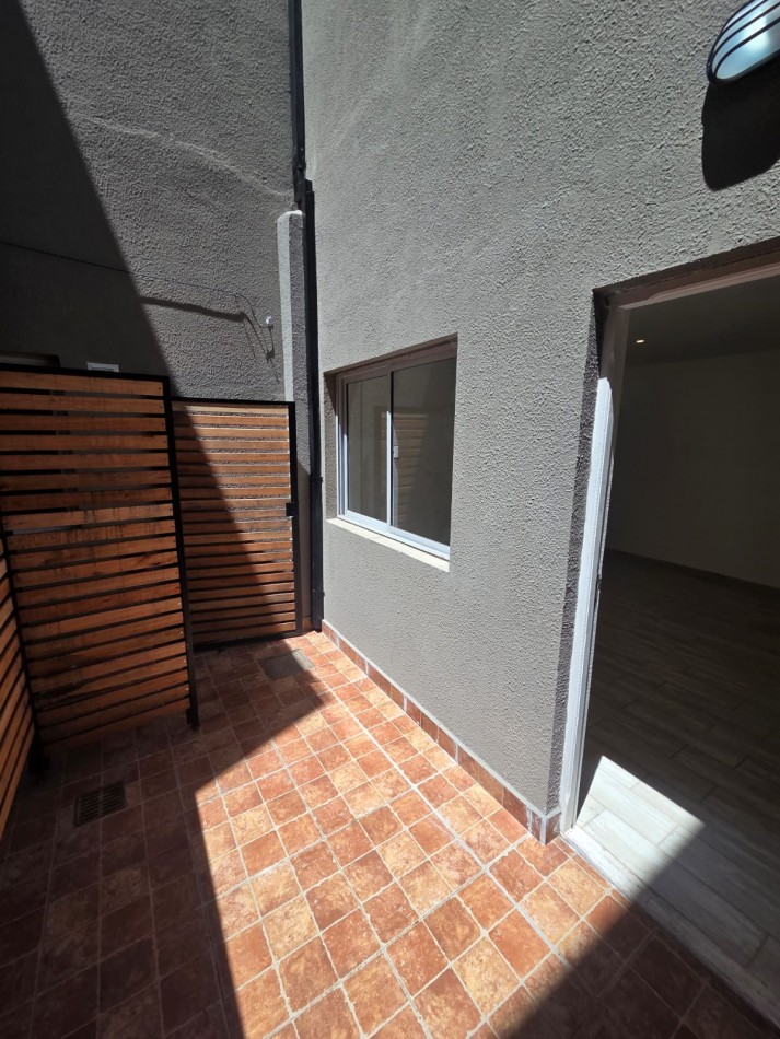PH 2 ambientes en venta al Contrafrente