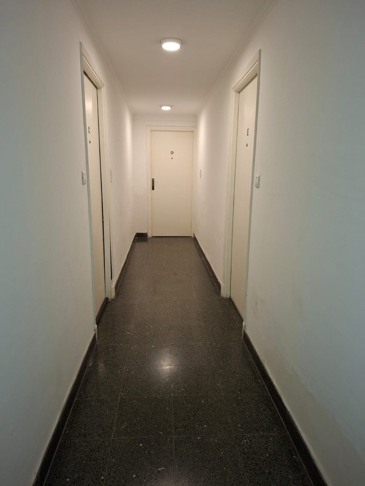 Departamento Dos Ambientes con Cochera