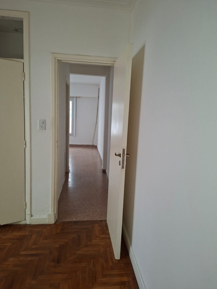 Departamento Dos Ambientes con Cochera