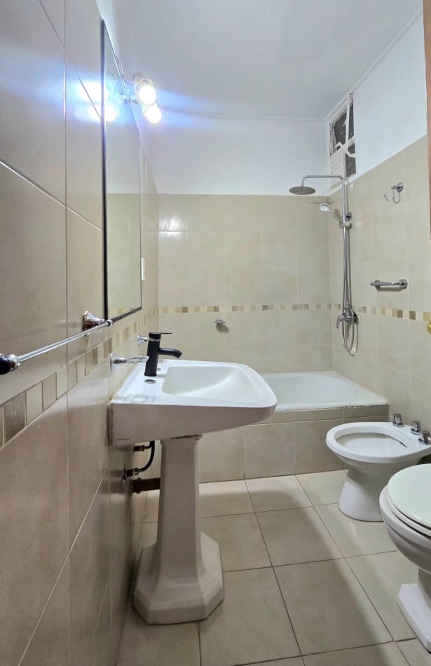 Semipiso 4 ambientes en Venta en La Perla