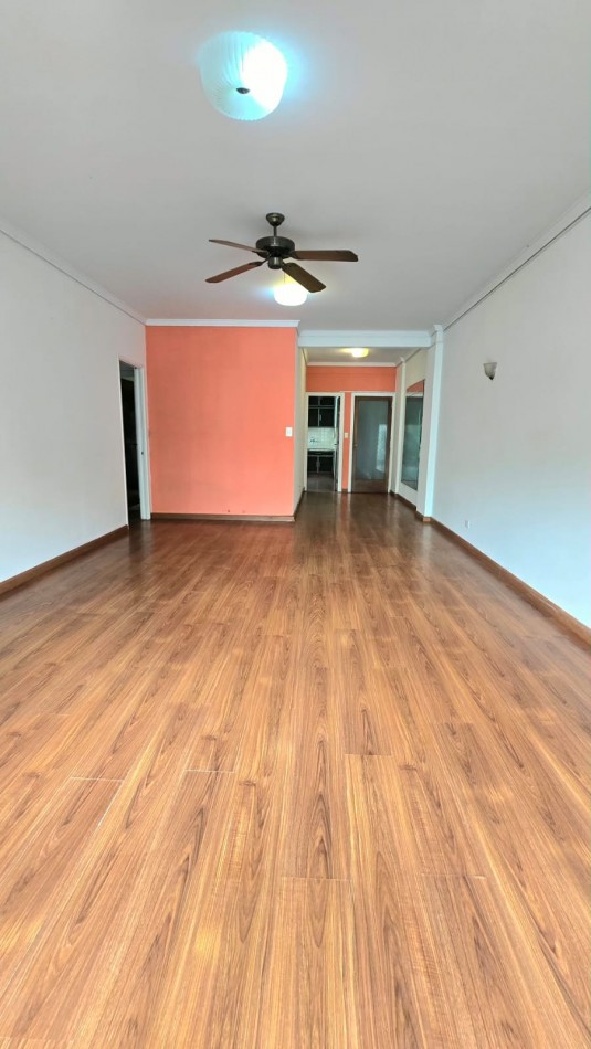 Semipiso 4 ambientes en Venta en La Perla