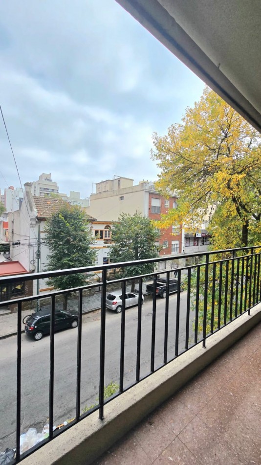 Semipiso 4 ambientes en Venta en La Perla