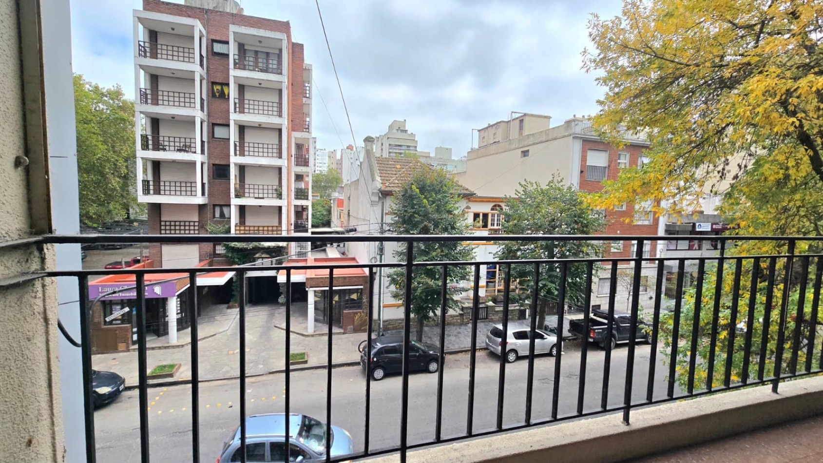 Semipiso 4 ambientes en Venta en La Perla