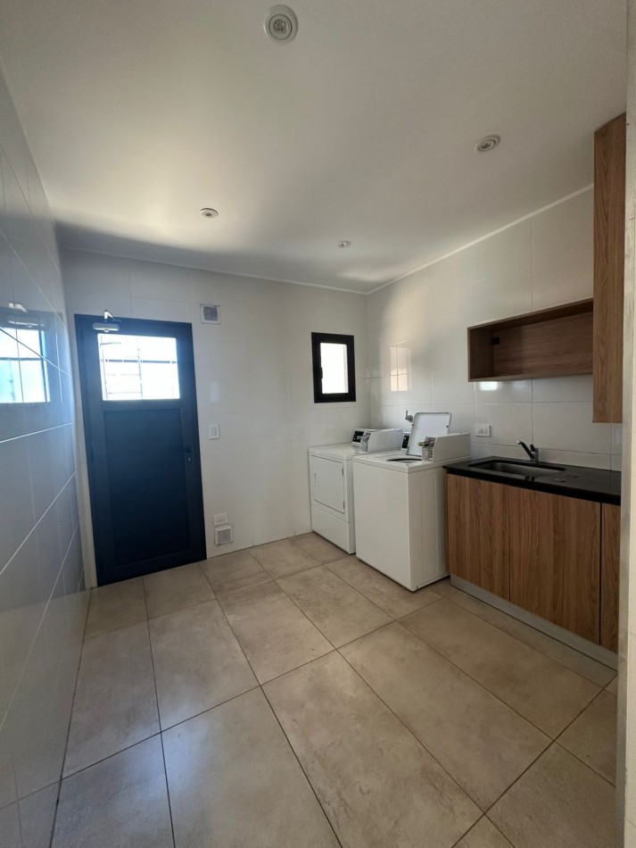 Semipiso en Venta 3 Ambientes en Playa Grande