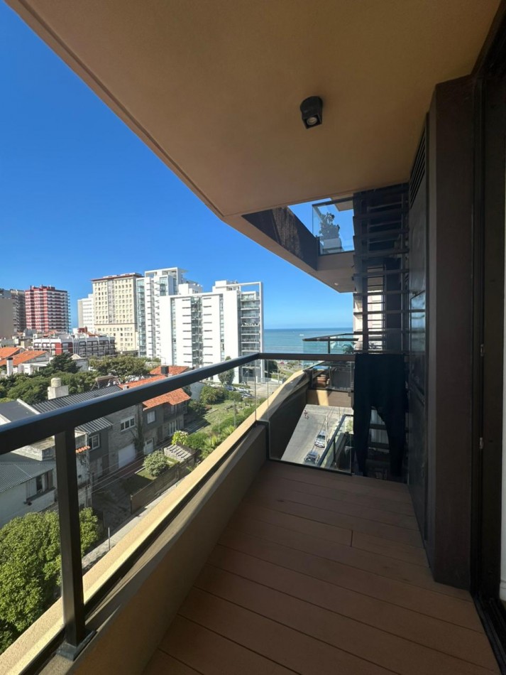 Semipiso en Venta 3 Ambientes en Playa Grande