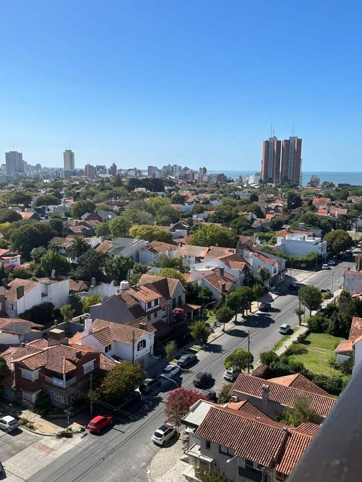 Semipiso en Venta 3 Ambientes en Playa Grande