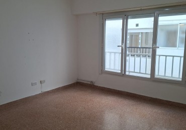Departamento Dos Ambientes con Cochera